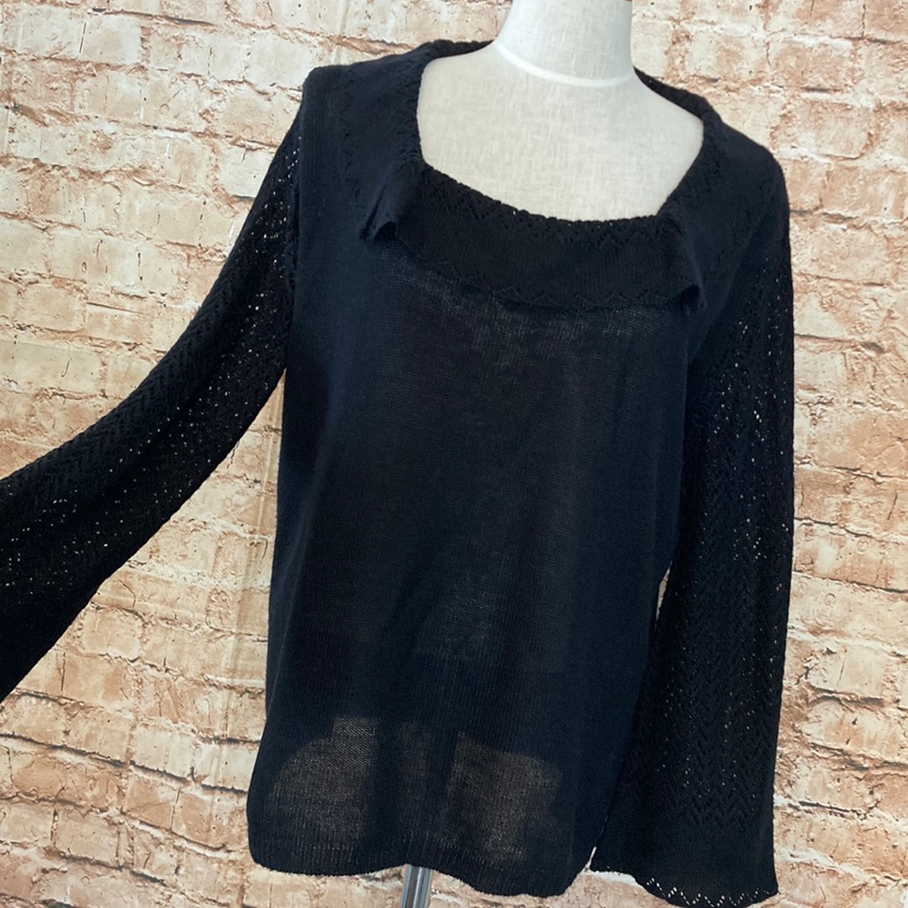 Lovely Soft Surroundings top/sweater